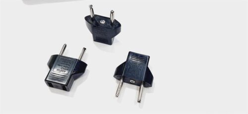 مبدل برق دوشاخه دو به دو